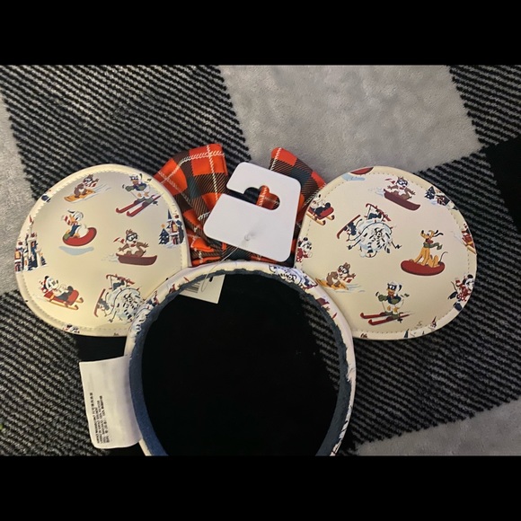 2021 Disney Parks Walt Ski Lodge Christmas Holiday Minnie Mouse Ears Head band - Picture 4 of 4